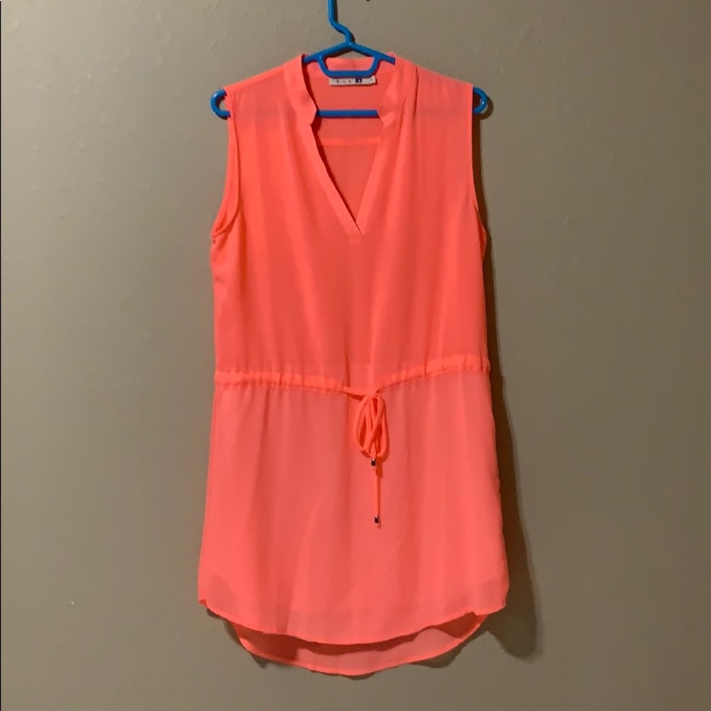 New without tags!! Medium women’s dress